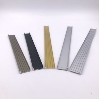 お買い得 Uはキャビネットの床の装飾のためのアルミニウム端のトリムのプロフィールを形づける オンライン